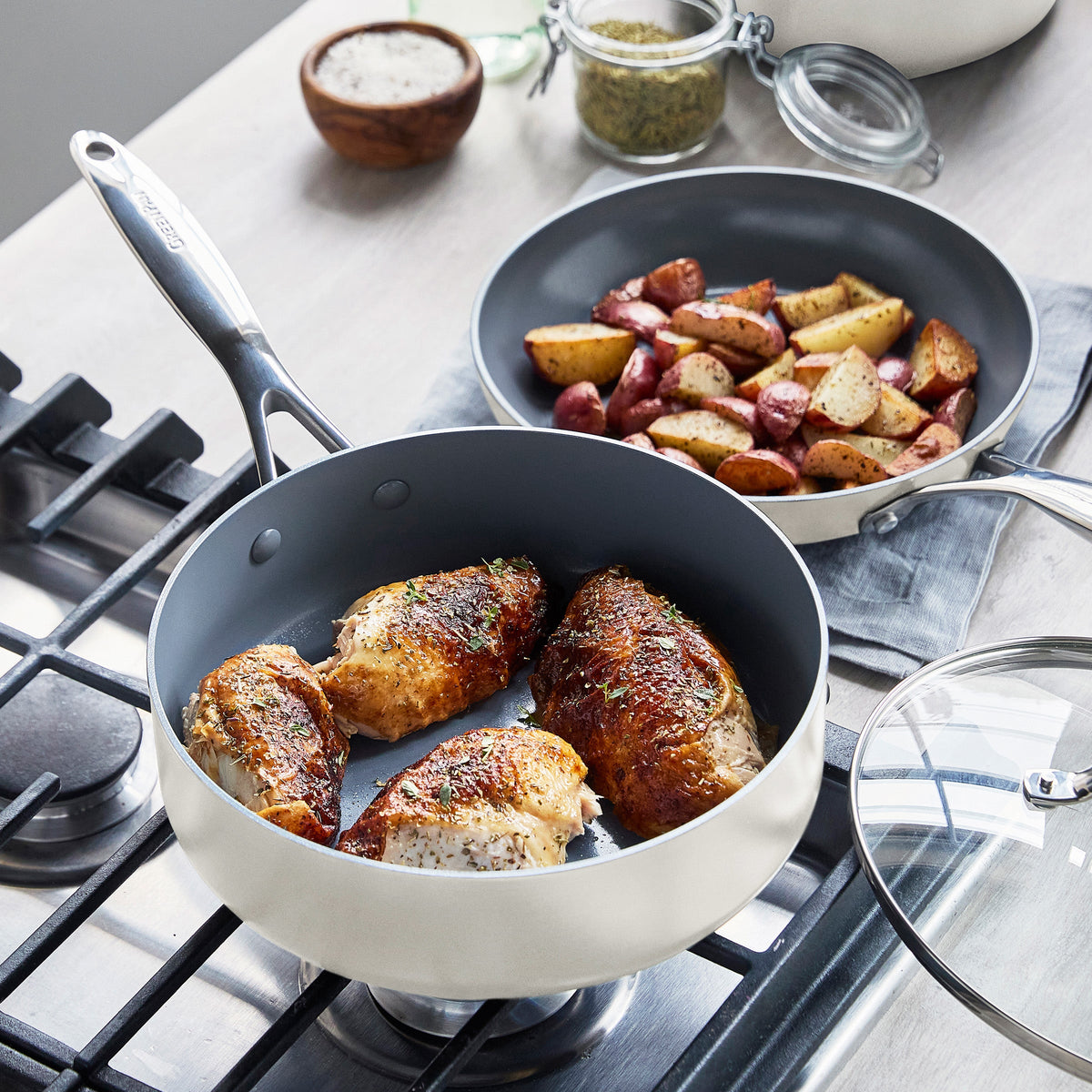 Valencia Pro Ceramic Non-Stick 19-Piece Cookware Set | Cream