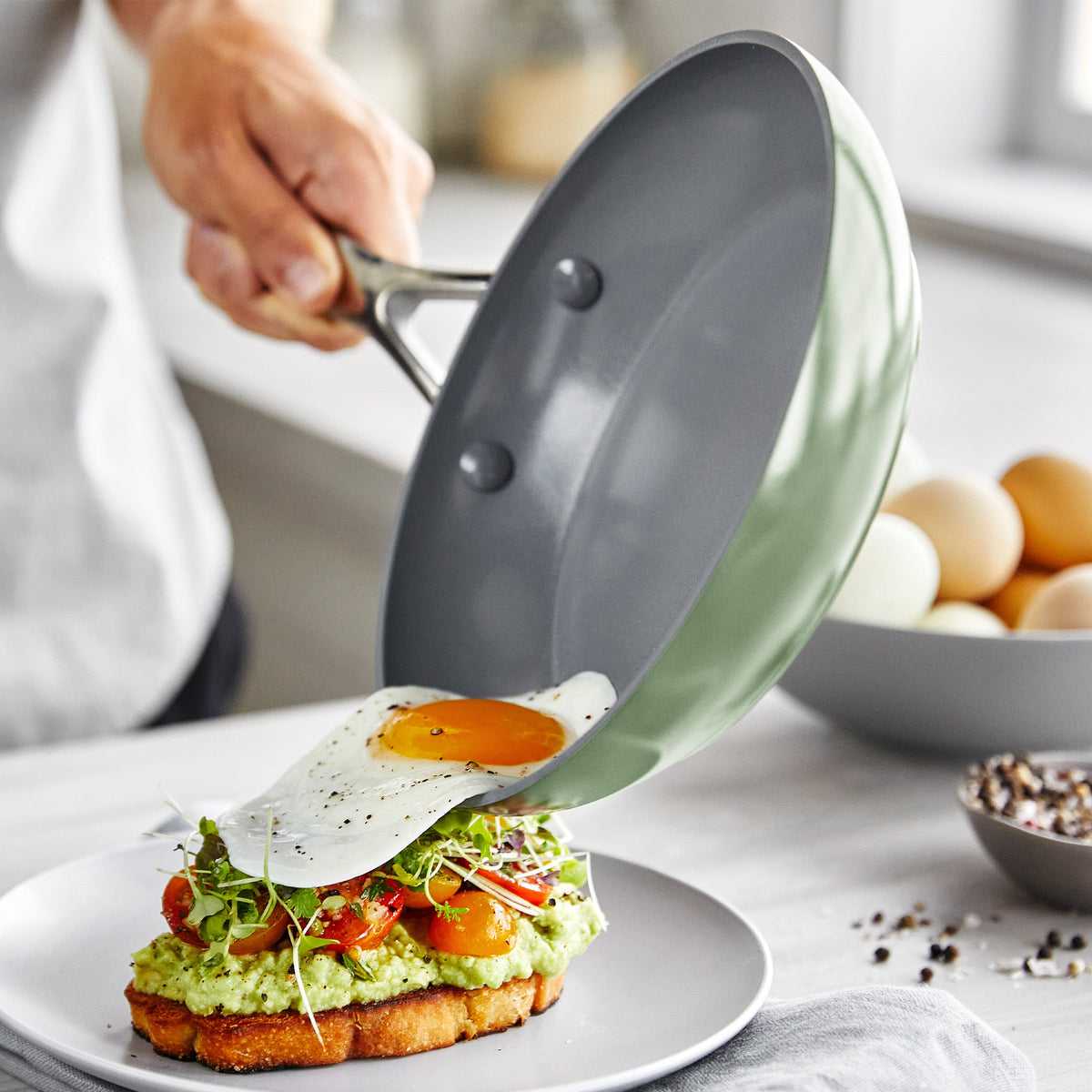 Valencia Pro Ceramic Non-Stick 19-Piece Cookware Set | Sage