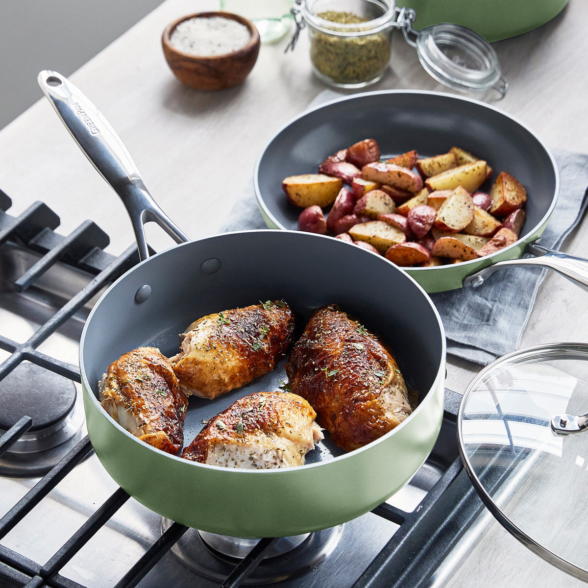 Valencia Pro Ceramic Non-Stick 19-Piece Cookware Set | Sage