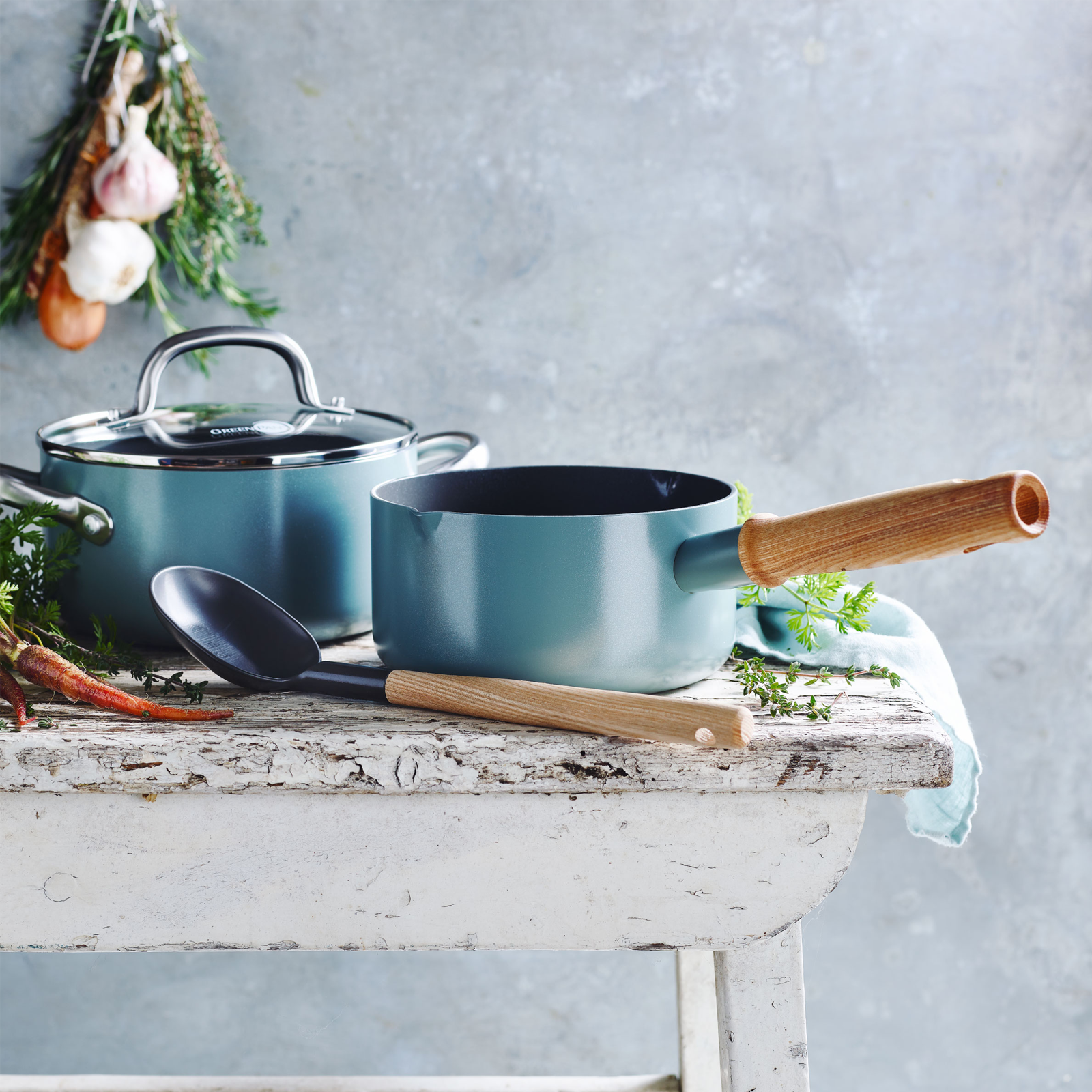 Mayflower Saucepan with 2 Spouts 16cm / 1.5 Litre