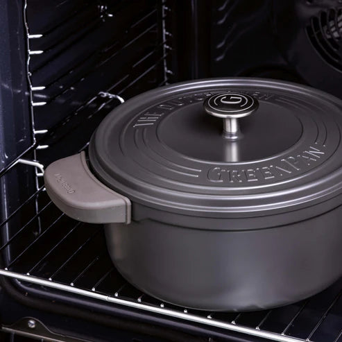 Featherweights 22cm Dutch Oven with Lid