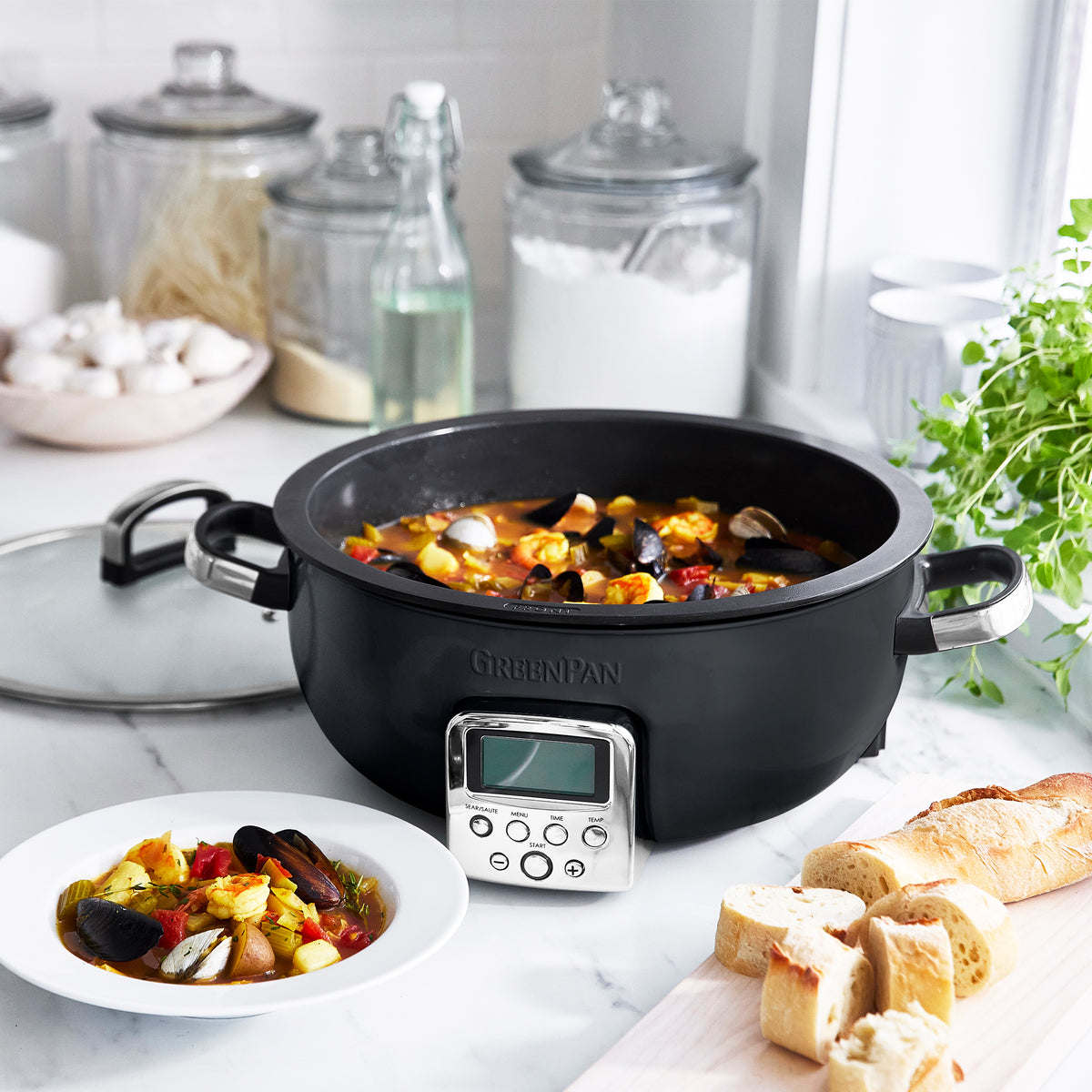5.6-Litre Omni Cooker | Black