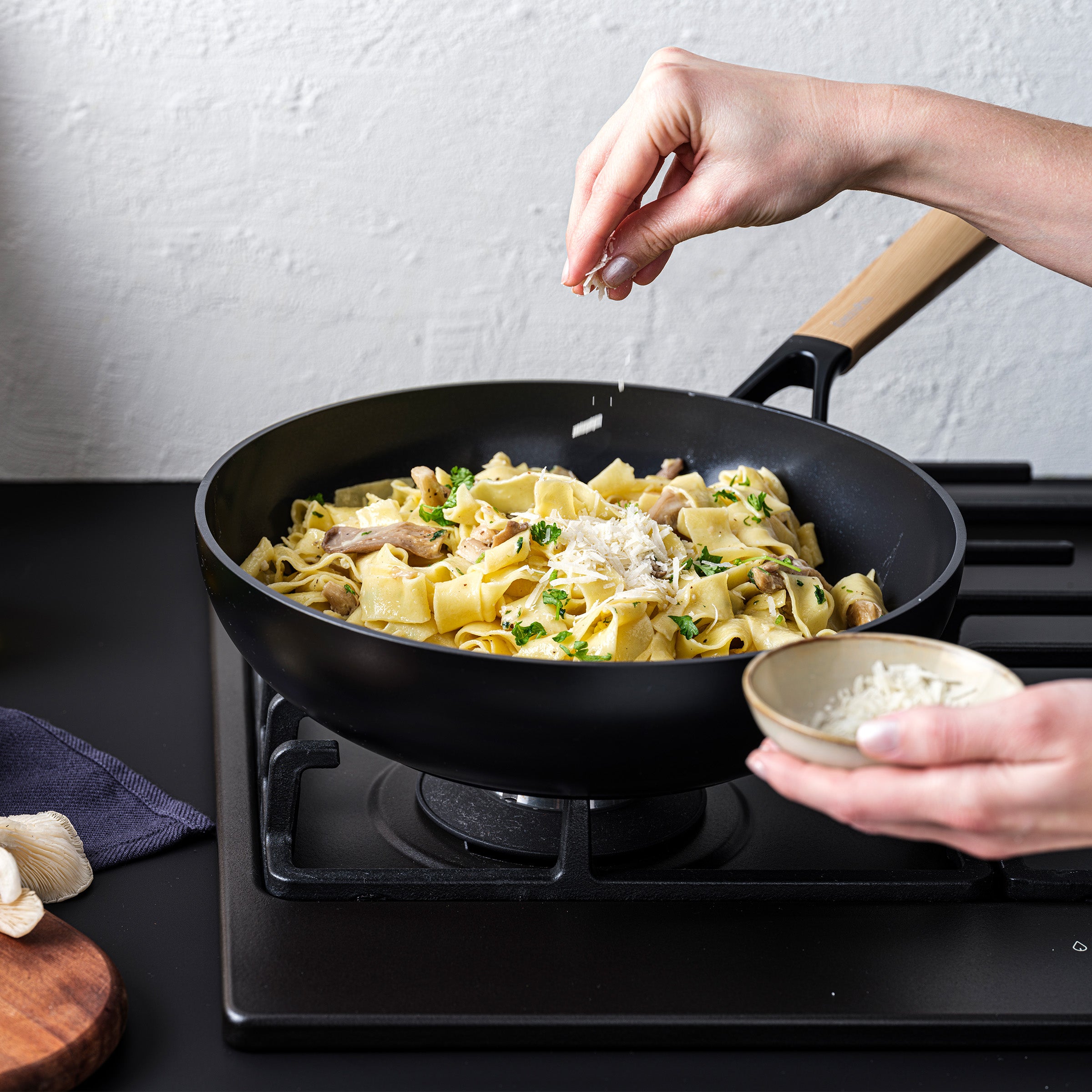Greenpan Eco-Smartshape Non-Stick Frying Pan Light Wood 28cm