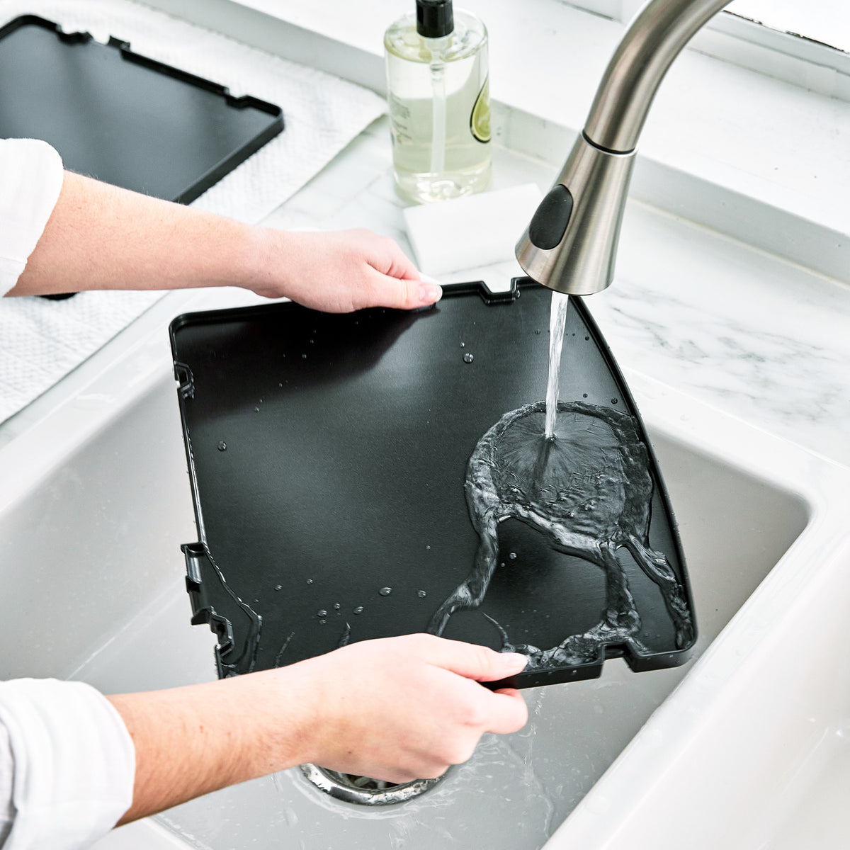 Contact Grill and Griddle | Black